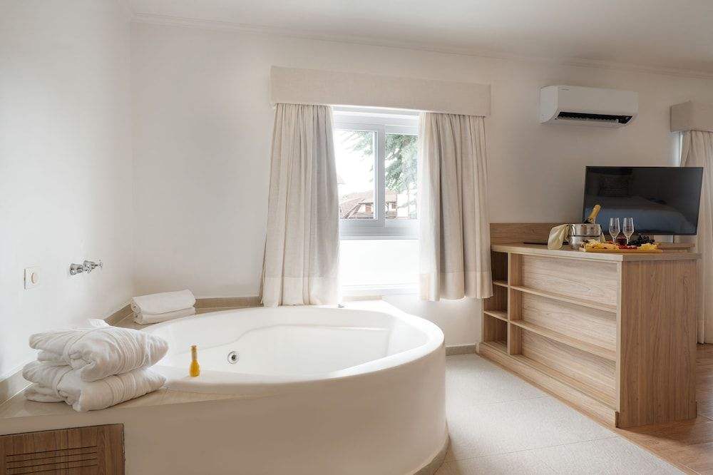 Premier Room
