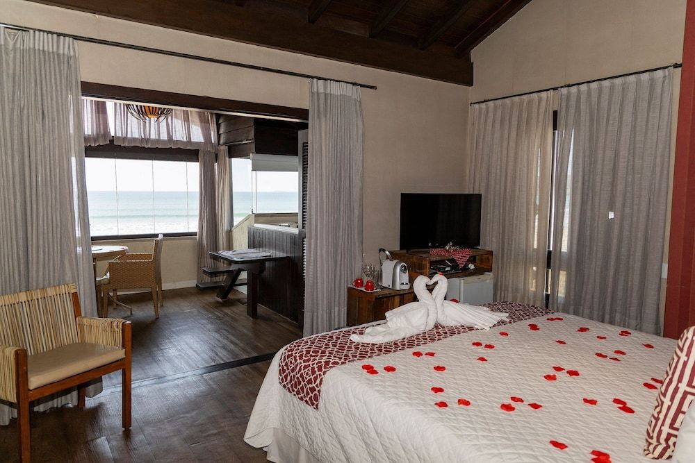 Premium Suite, 1 King Bed, Jetted Tub, Sea View (Suite Canto Grande)