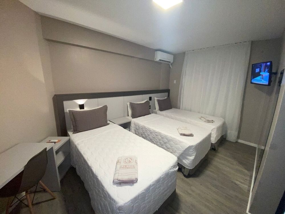 Hotel Negrini Standard Triple Room 2