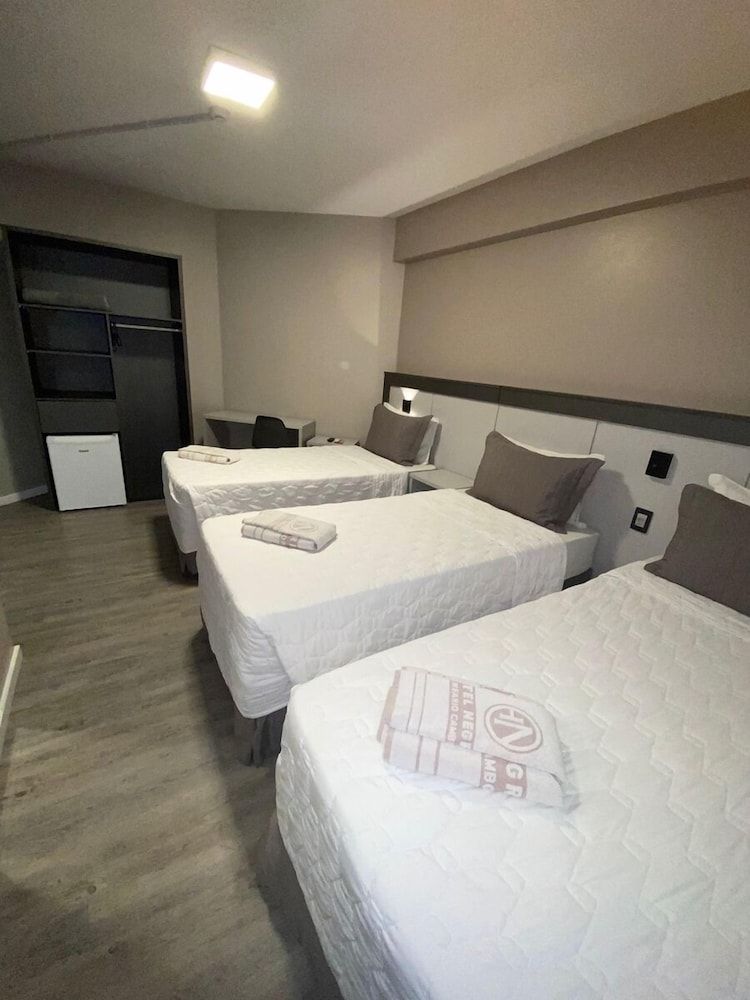 Hotel Negrini Standard Triple Room 4