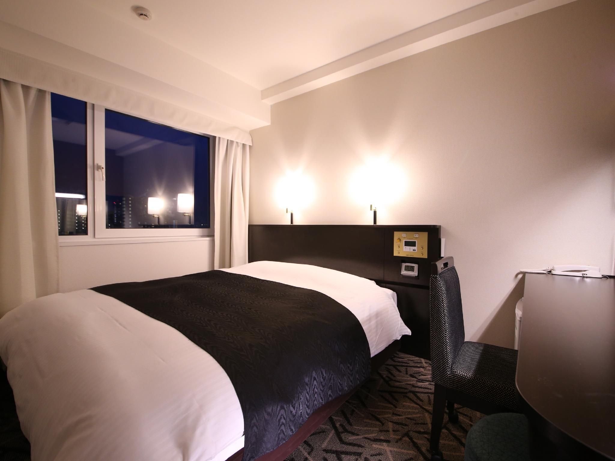 East Wing Double Room - Non-Smoking