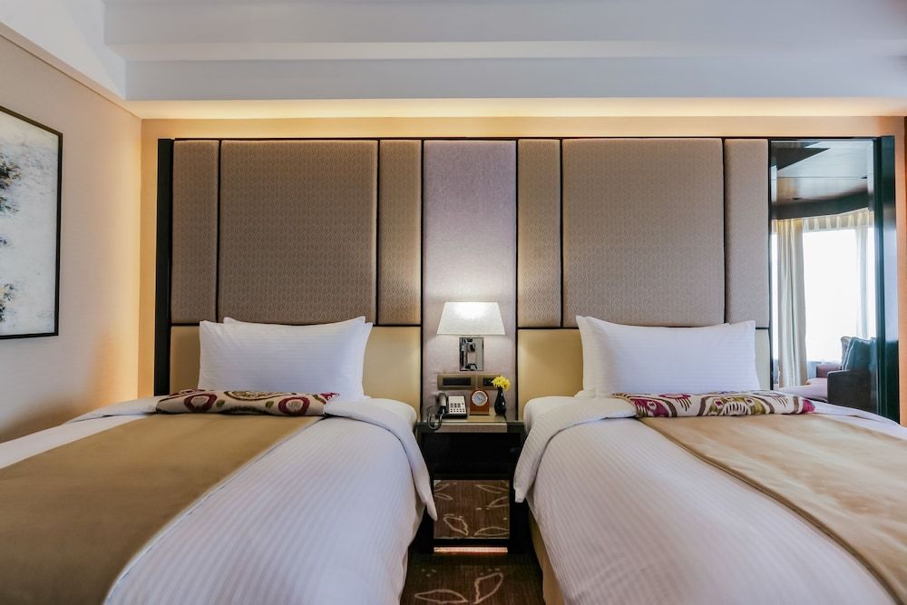 undefined Diamond Hotel Philippines 8