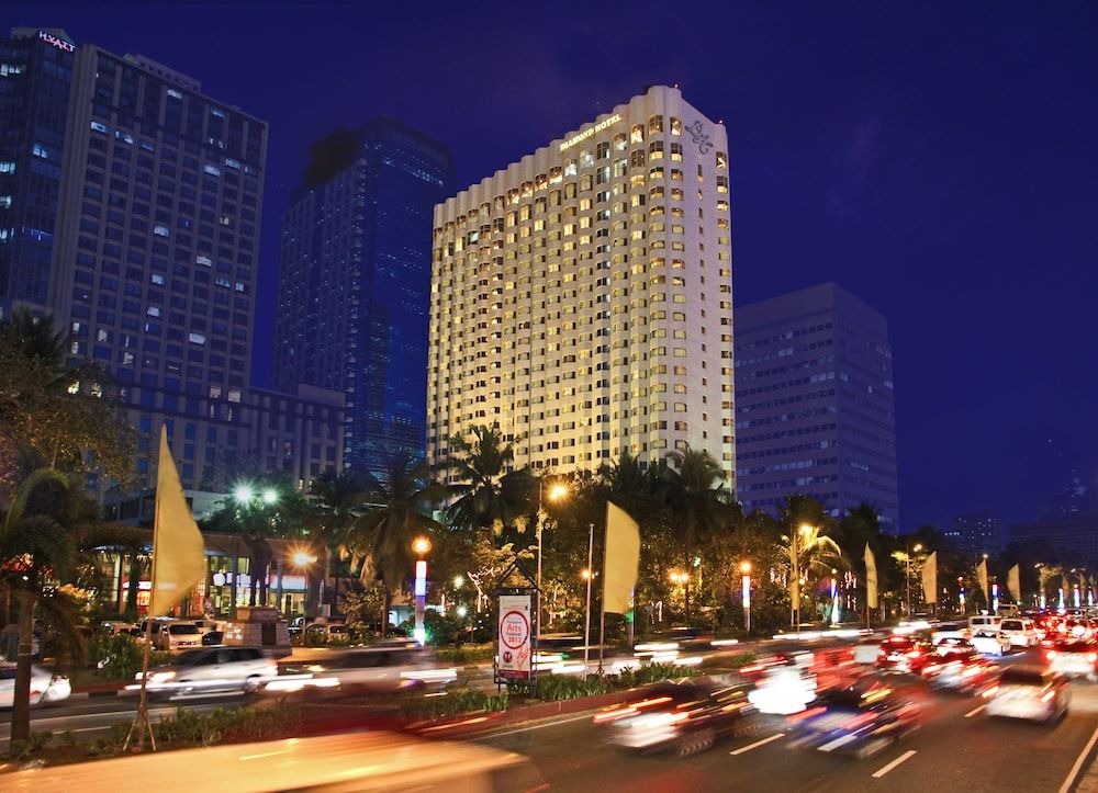 undefined Diamond Hotel Philippines 6