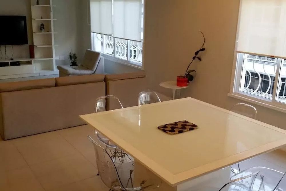 undefined Etours - Luminoso 3 Quartos Copacabana Souza Lima 6