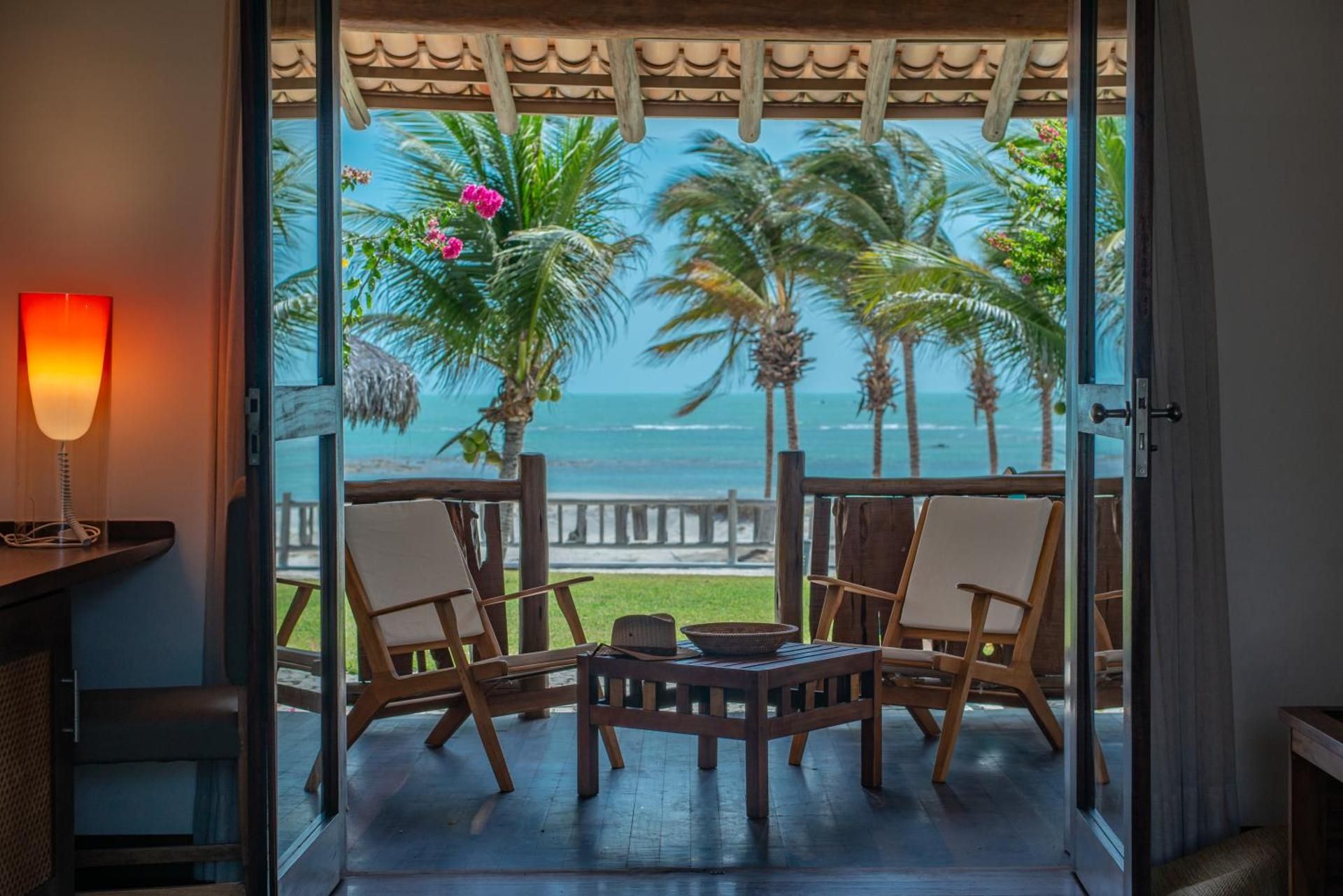 Luxury Bungalow Ocean Front 