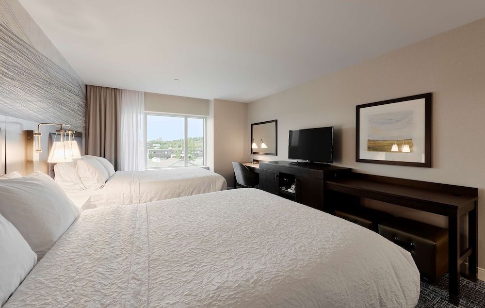 Room, 2 Queen Beds, Non Smoking (High Floor)