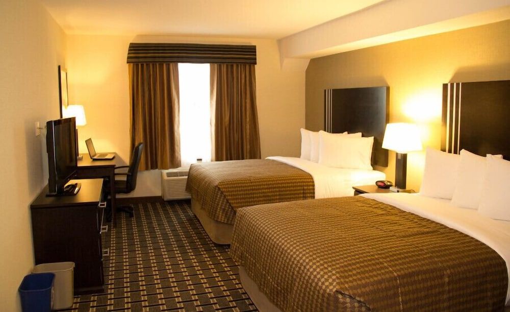 Sigma Inn & Suites Melville Economy Room, 2 Queen Beds