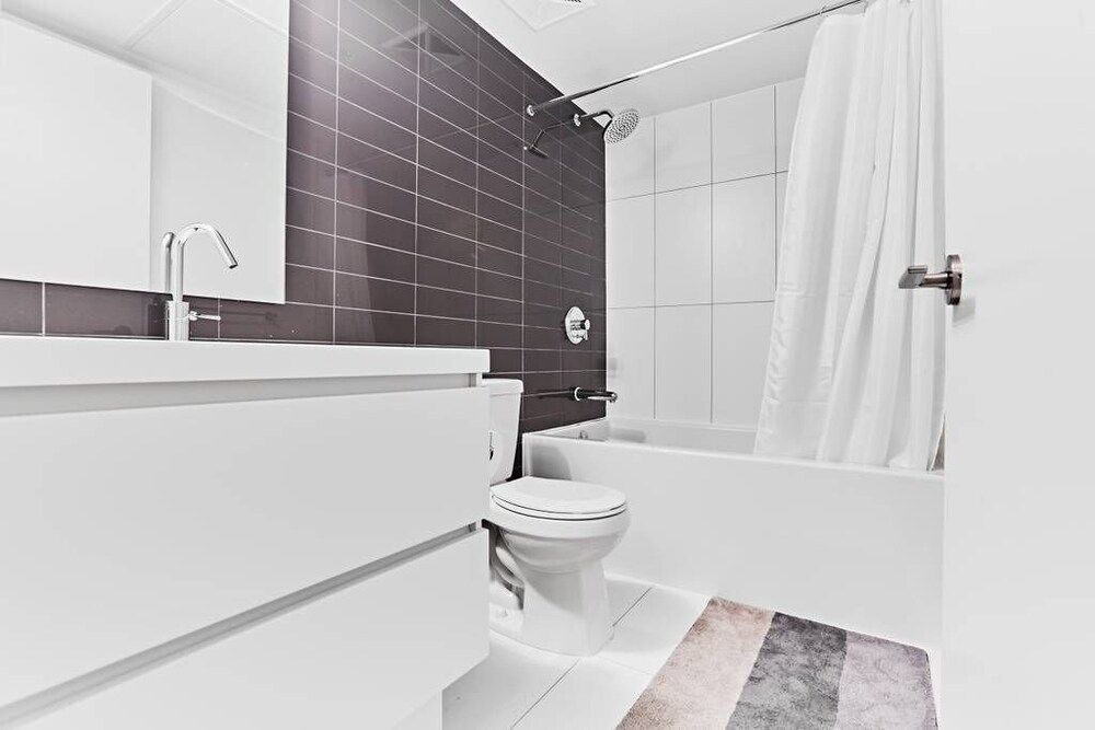 undefined DT City 1 BR by Jays, MTCC, CN Tower 8