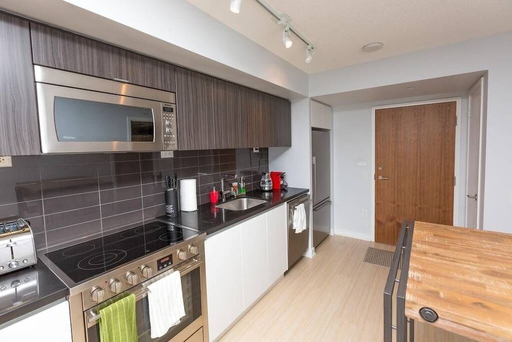 undefined DT City 1 BR by Jays, MTCC, CN Tower 6