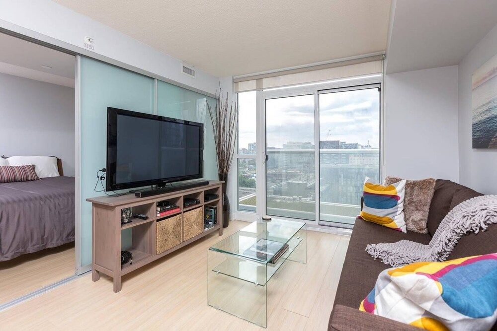 undefined DT City 1 BR by Jays, MTCC, CN Tower