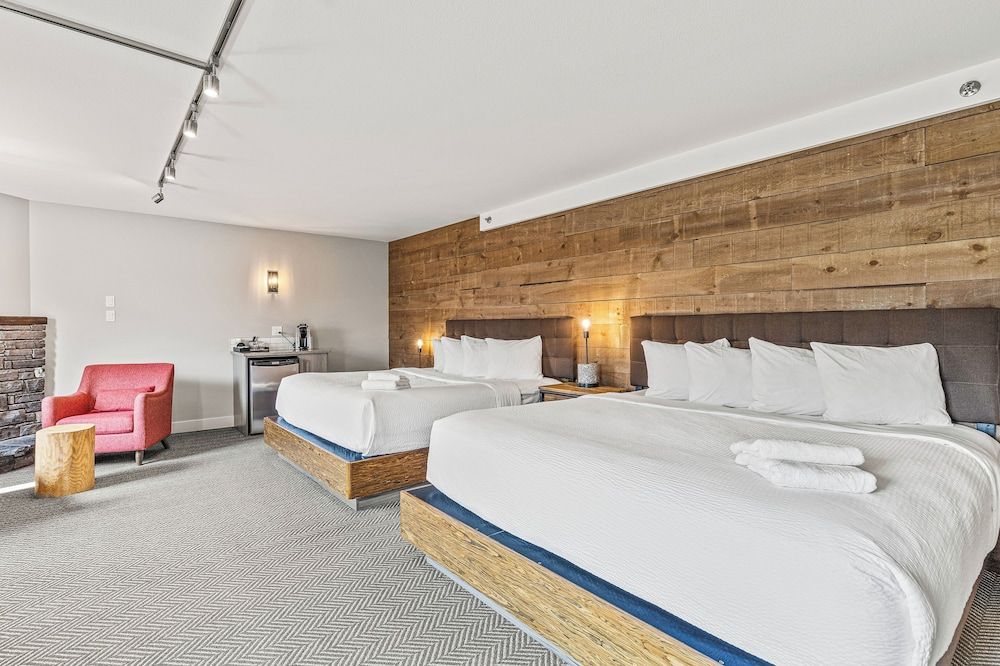 Basecamp Lodge Canmore