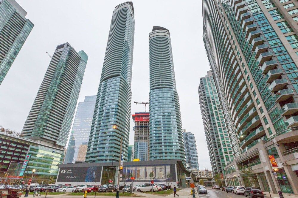 undefined Noel Suites - York and Bremner 2