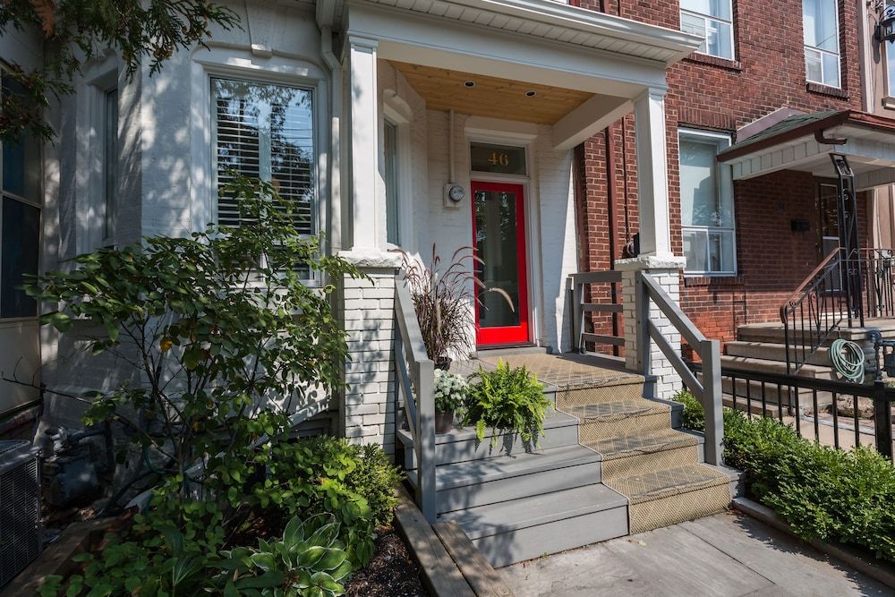 undefined Applewood Suites - Queen West