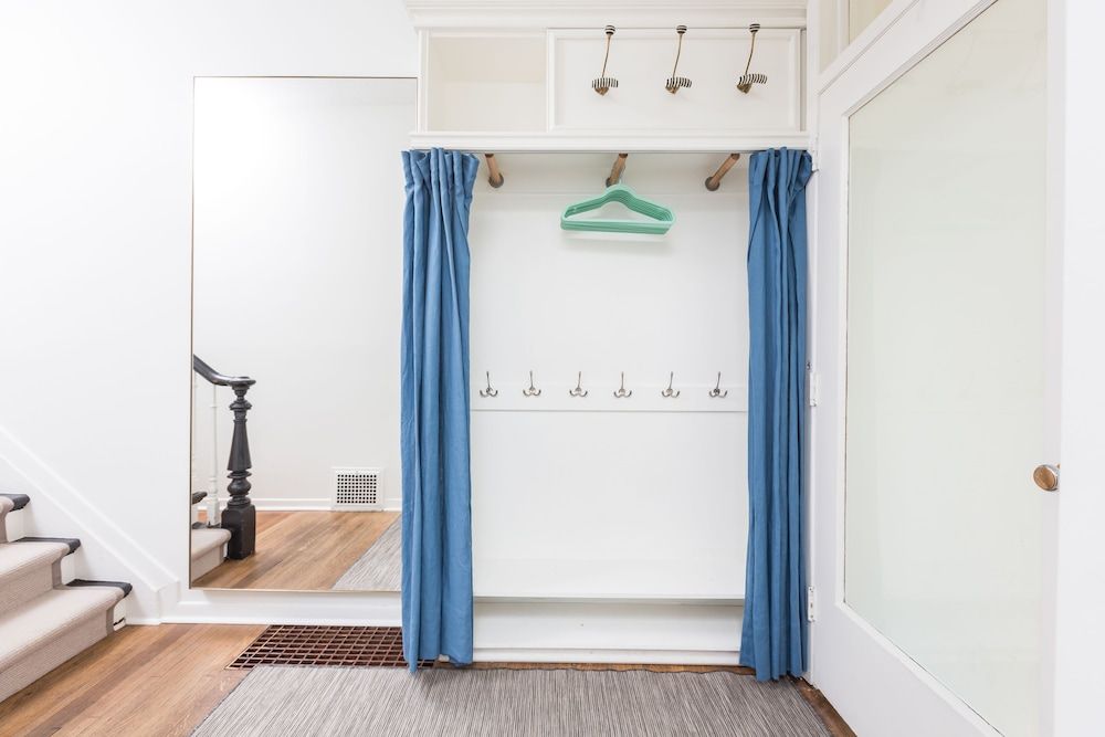 undefined Applewood Suites - Queen West 9