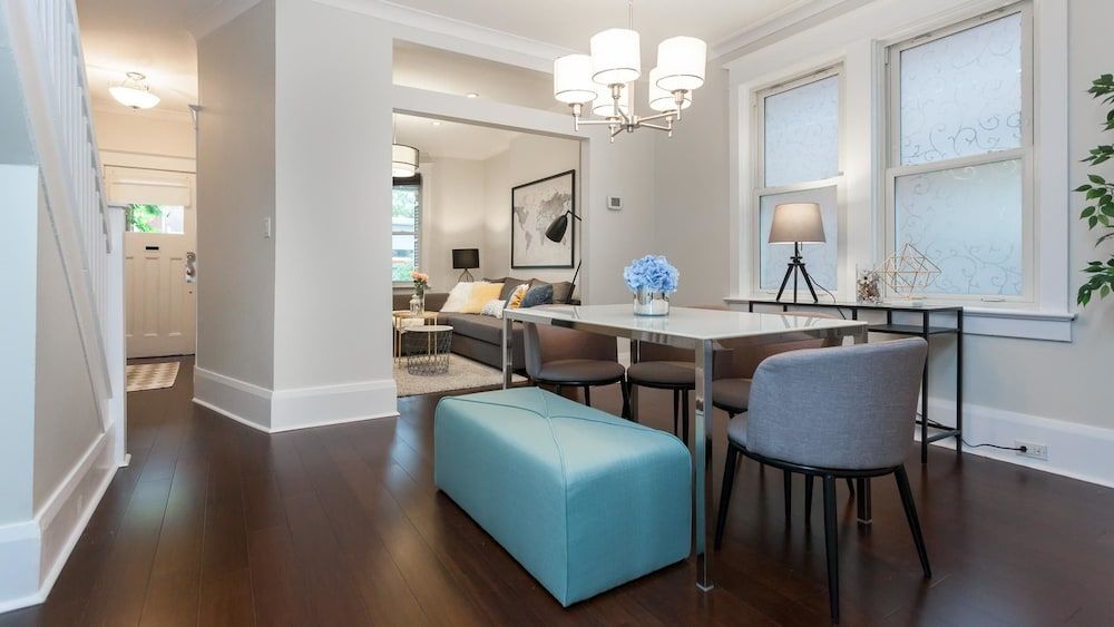 undefined Applewood Suites - Danforth Avenue 9