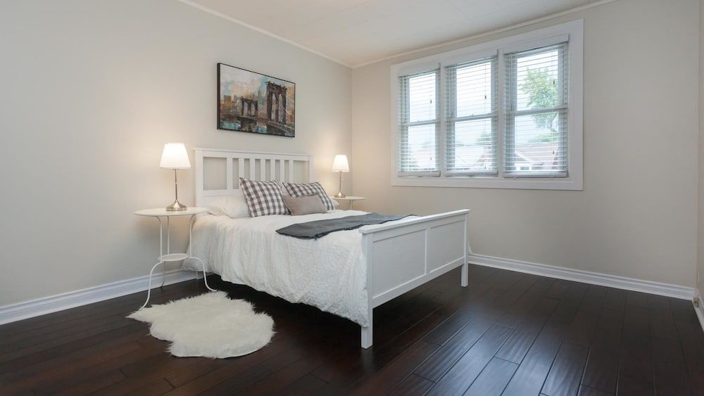 undefined Applewood Suites - Danforth Avenue 5