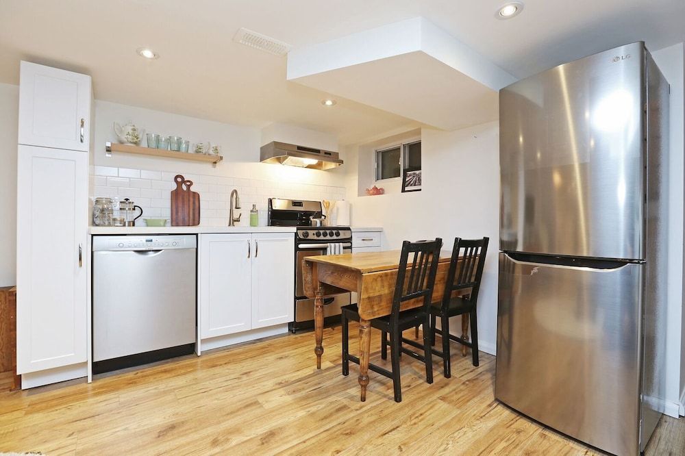 undefined Applewood Suites - Danforth Basement 6