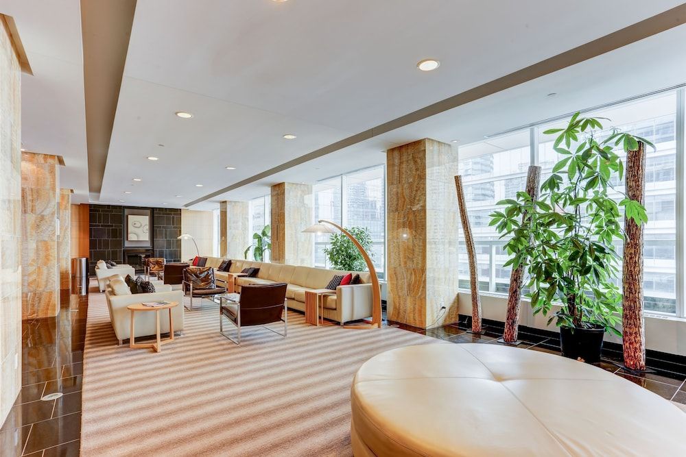 undefined Platinum Suites - Scotia Bank Arena 6