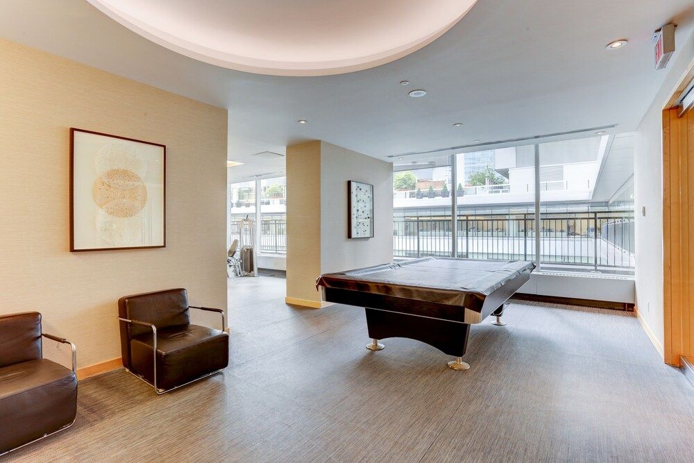 undefined Platinum Suites - Scotia Bank Arena 9