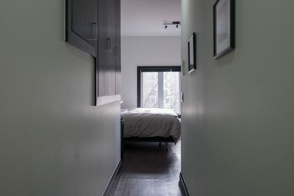 undefined Applewood Suites - Queen West Studio