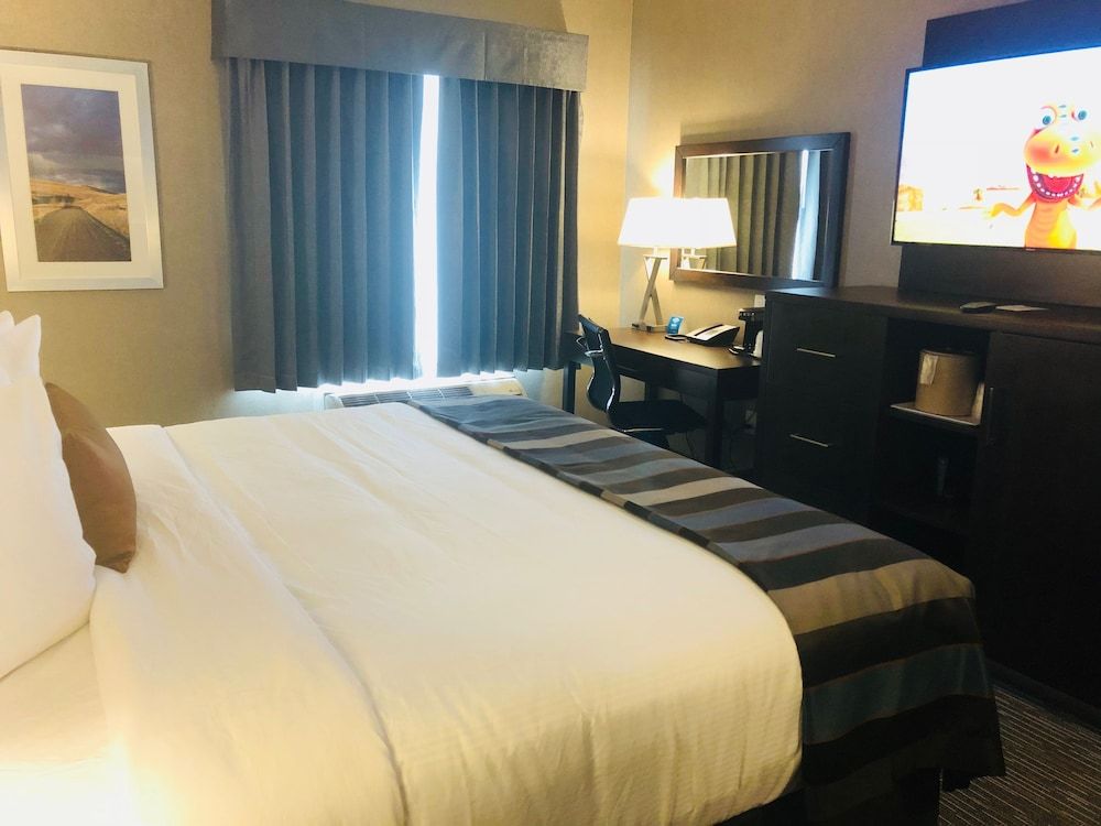 undefined Wingate by Wyndham Kamloops 10