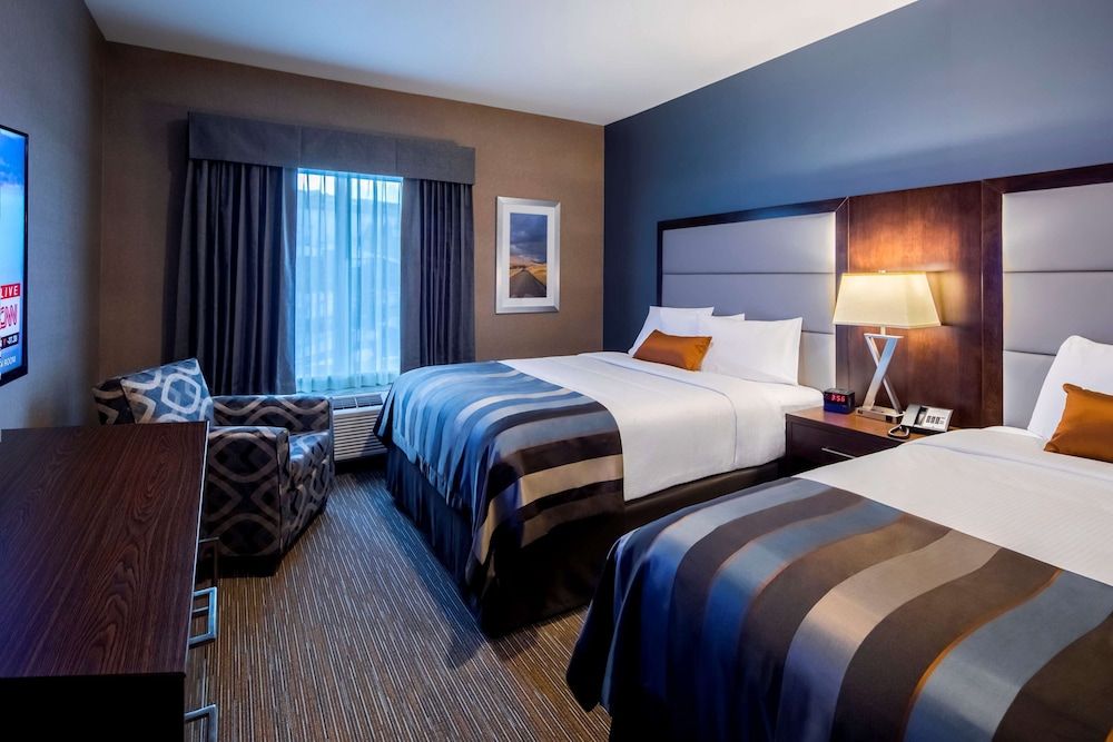 undefined Wingate by Wyndham Kamloops 2