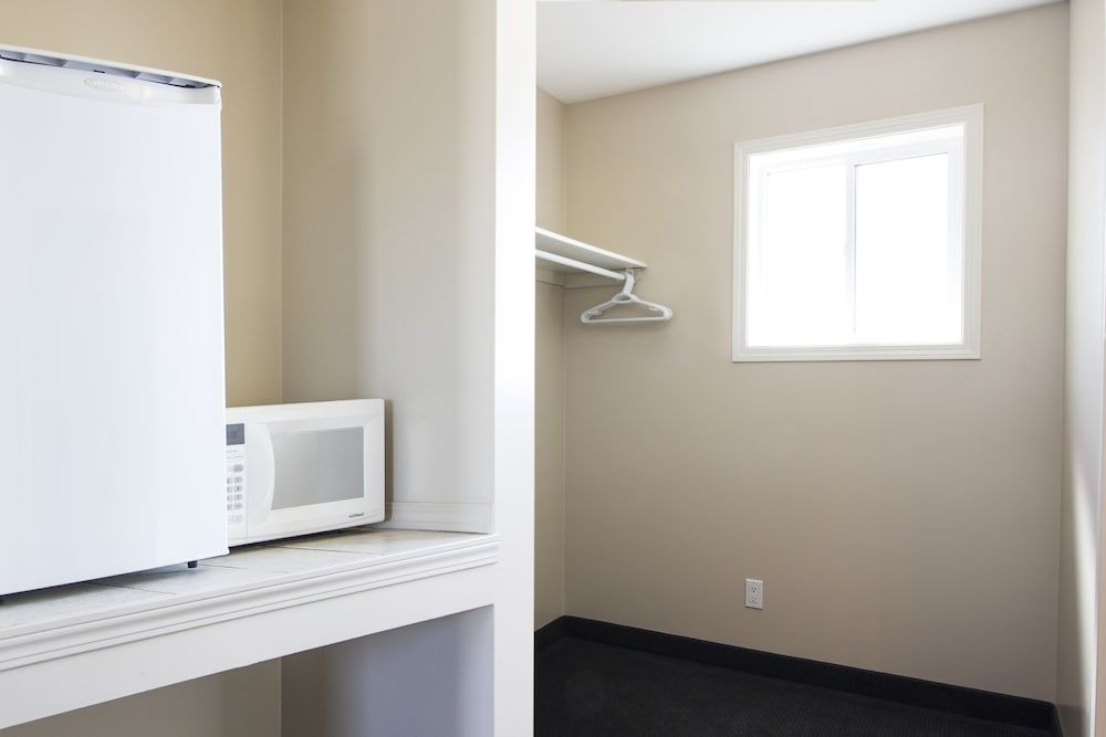 West Country Inn Double Room Single Use 4