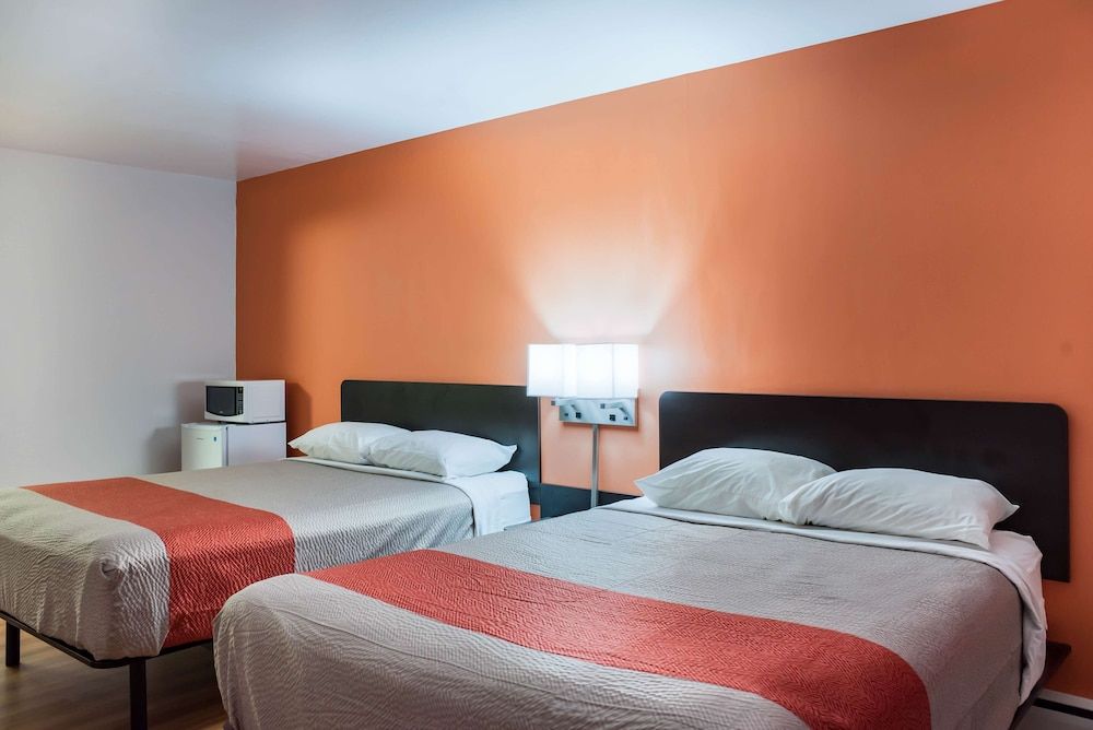 Deluxe Room, 2 Queen Beds, Non Smoking, Refrigerator & Microwave