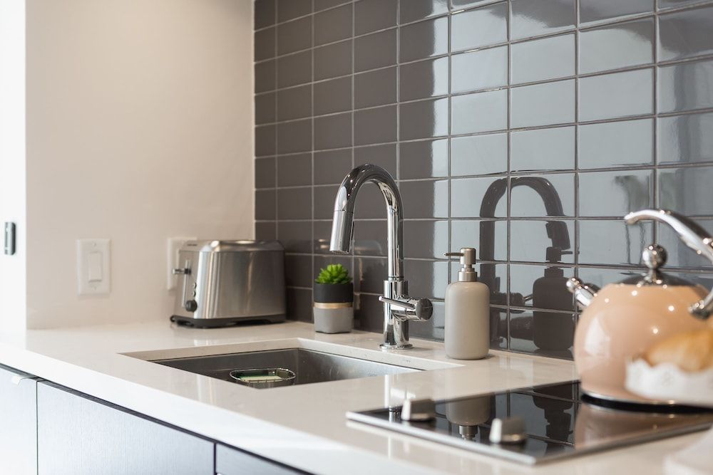 QuickStay - Class in Yorkville (Yonge & Bloor) Classic Condo, 1 Queen Bed 7