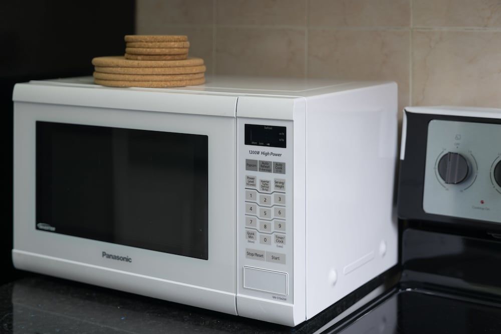 Applewood Suites - 4 BDRM King West City Loft, 4 Bedrooms 27