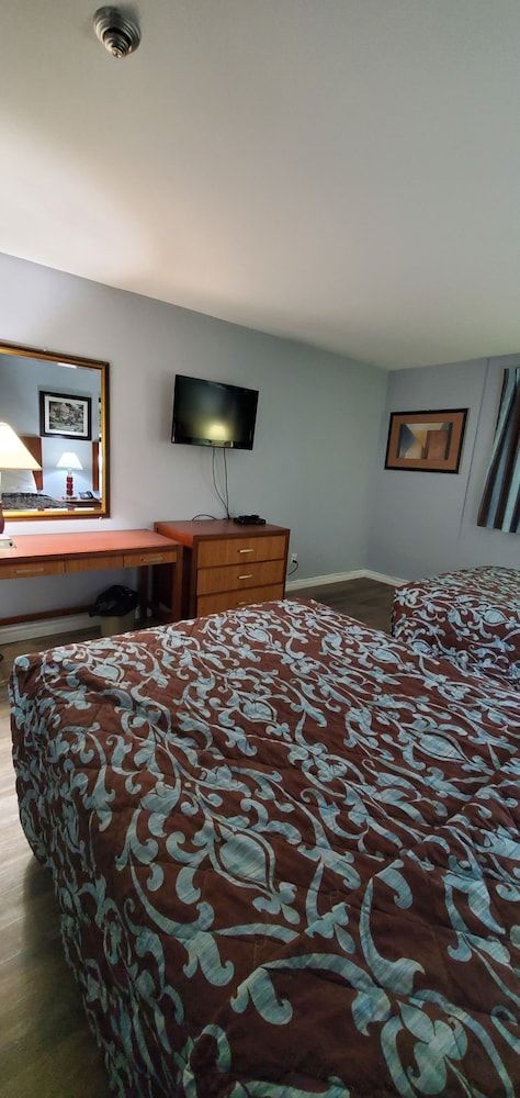 Belmont inn Standard Double Room, 2 Double Beds 2