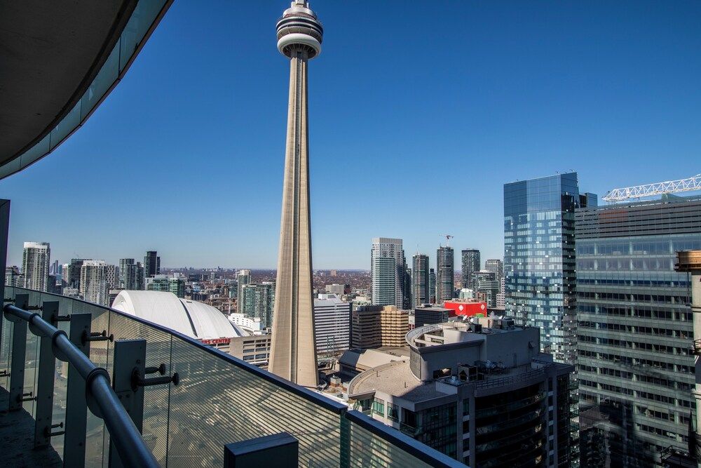 MiCasa Suites - Modern Executive Condo City Condo, 1 Bedroom, City View 13