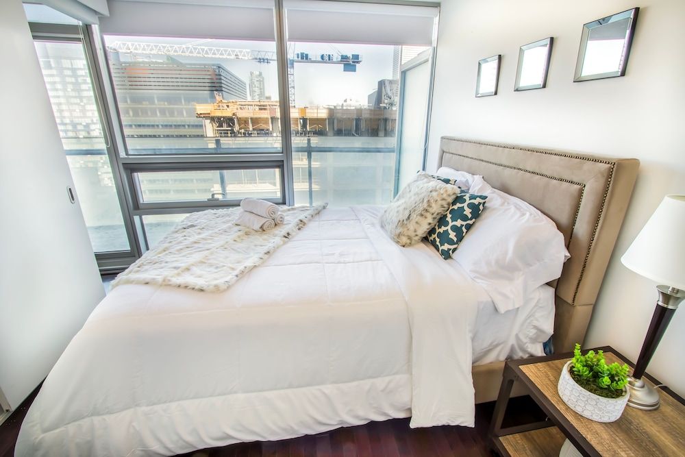 undefined MiCasa Suites - Modern Executive Condo 7