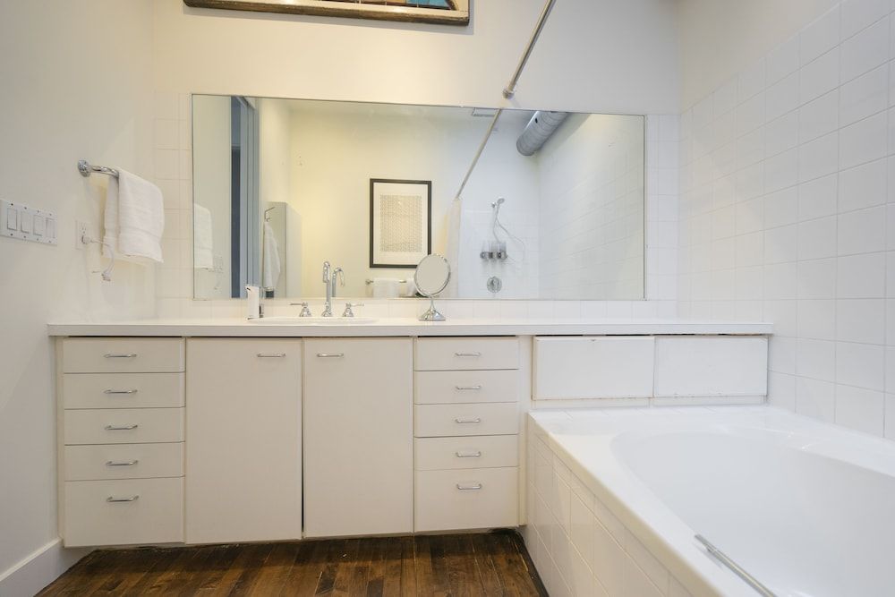 Applewood Suites - The Ossington Loft City Loft, 3 Bedrooms, Patio, City View 21