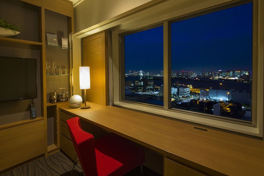 Daiichi Hotel Tokyo Seafort Double Room, Harbor View