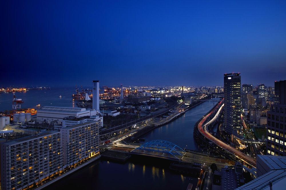 Daiichi Hotel Tokyo Seafort Corner Quadruple Room - Non-Smoking 4