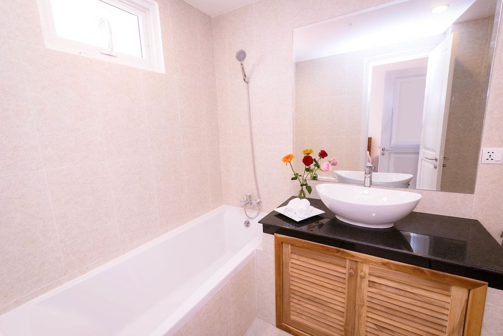 Sun Apartment One Bedroom Apartment 6