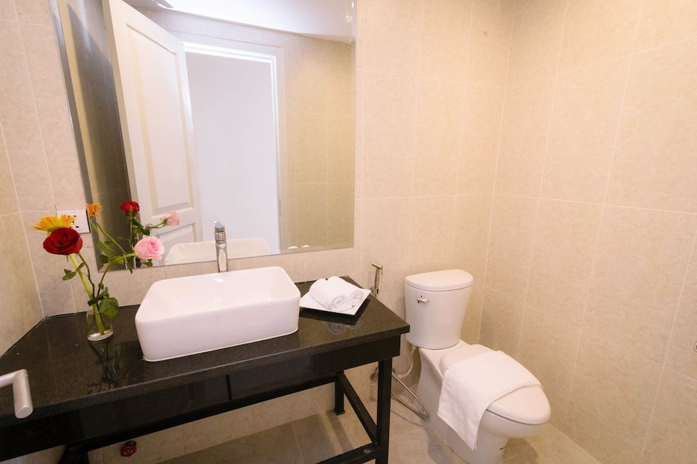 Sun Apartment One Bedroom Apartment 5