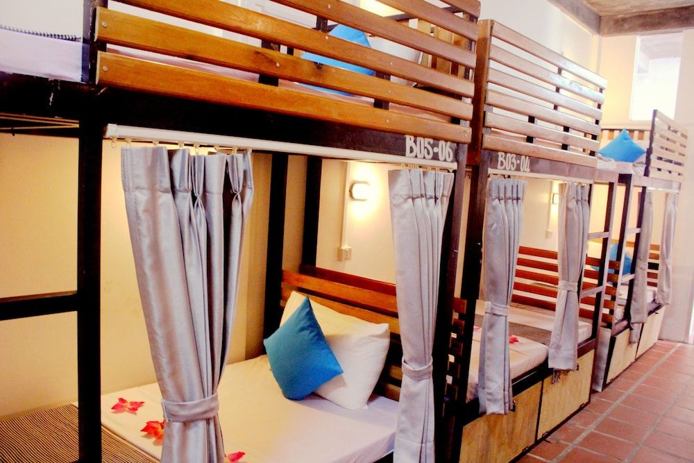 The Siem Reap Chilled Backpacker 1 Bed in Deluxe Mixed 12 Beds Dormitory 12