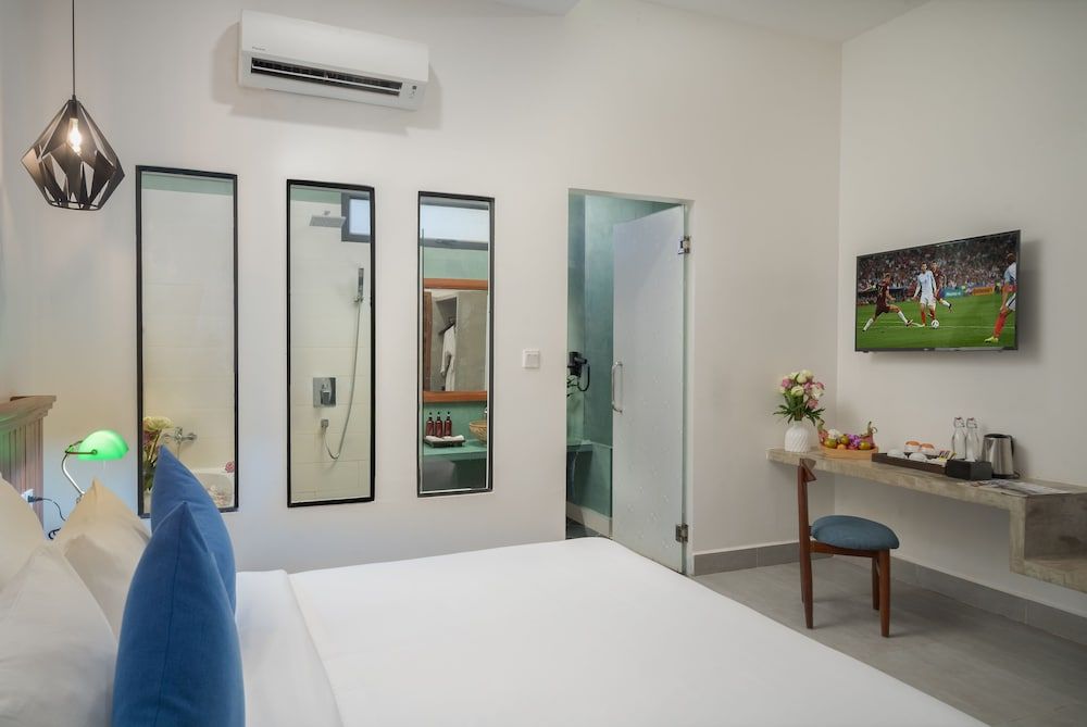 Angkor Aurora Classic Room King 13