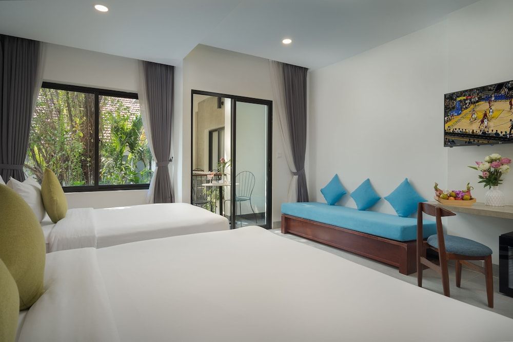 undefined Angkor Aurora 5