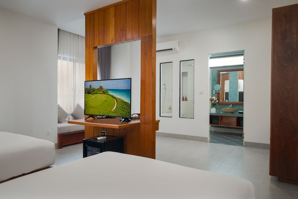 undefined Angkor Aurora 4