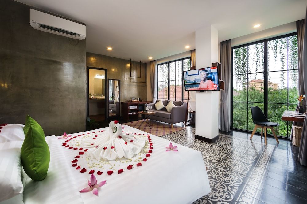 undefined VIHARA The City of Temples 2