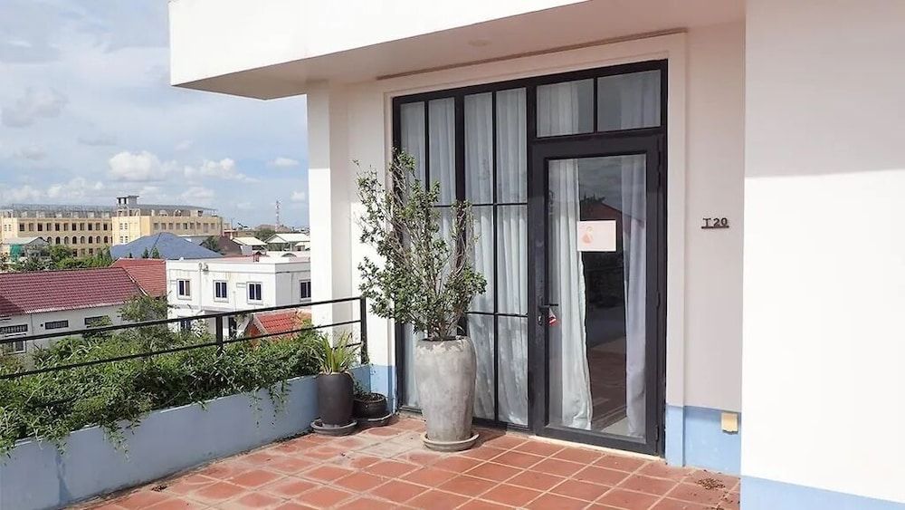 undefined VIHARA The City of Temples 9