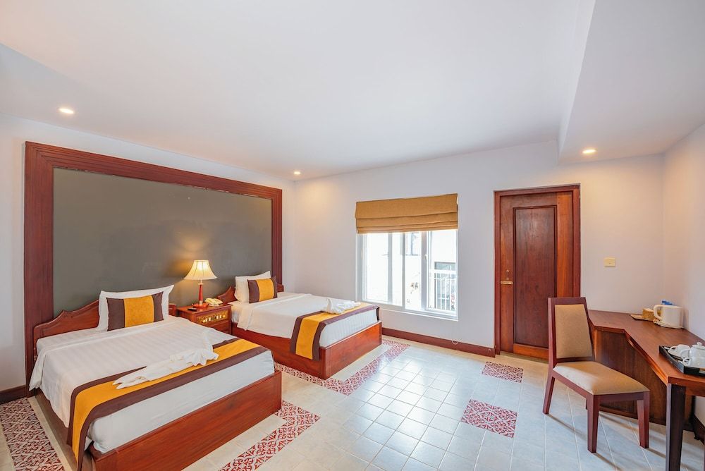 Shadow Angkor Residence Family Room 7