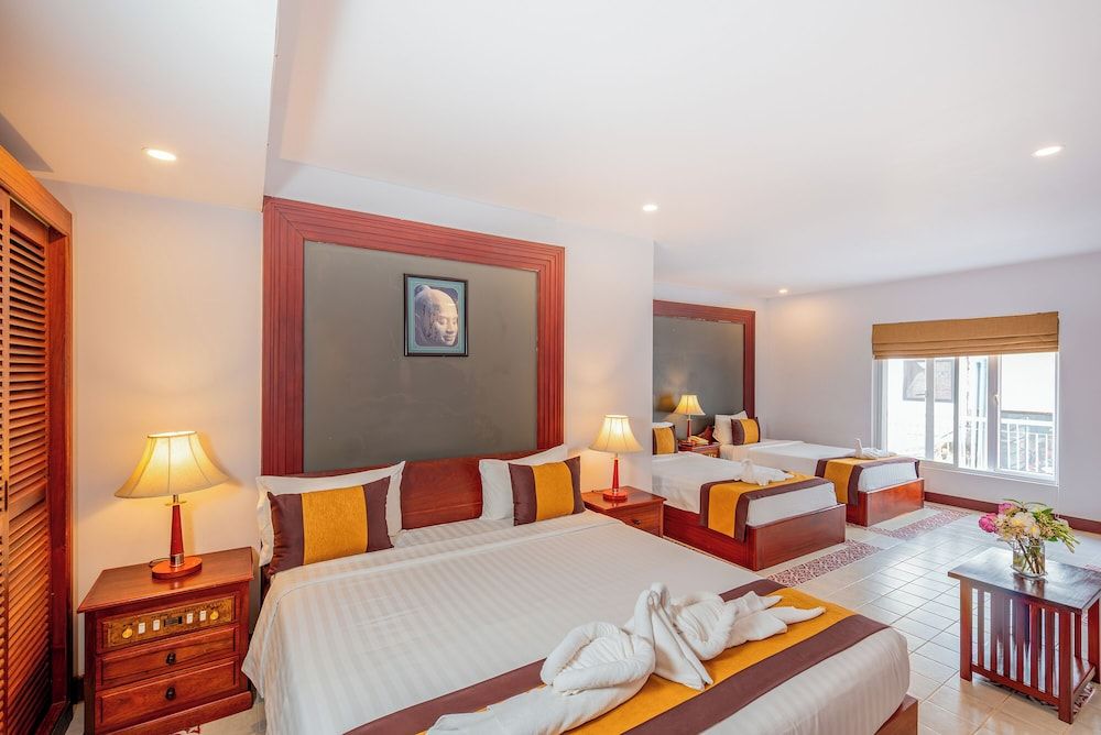 Shadow Angkor Residence Family Room 8