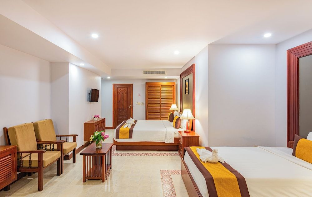 Shadow Angkor Residence Family Room 5