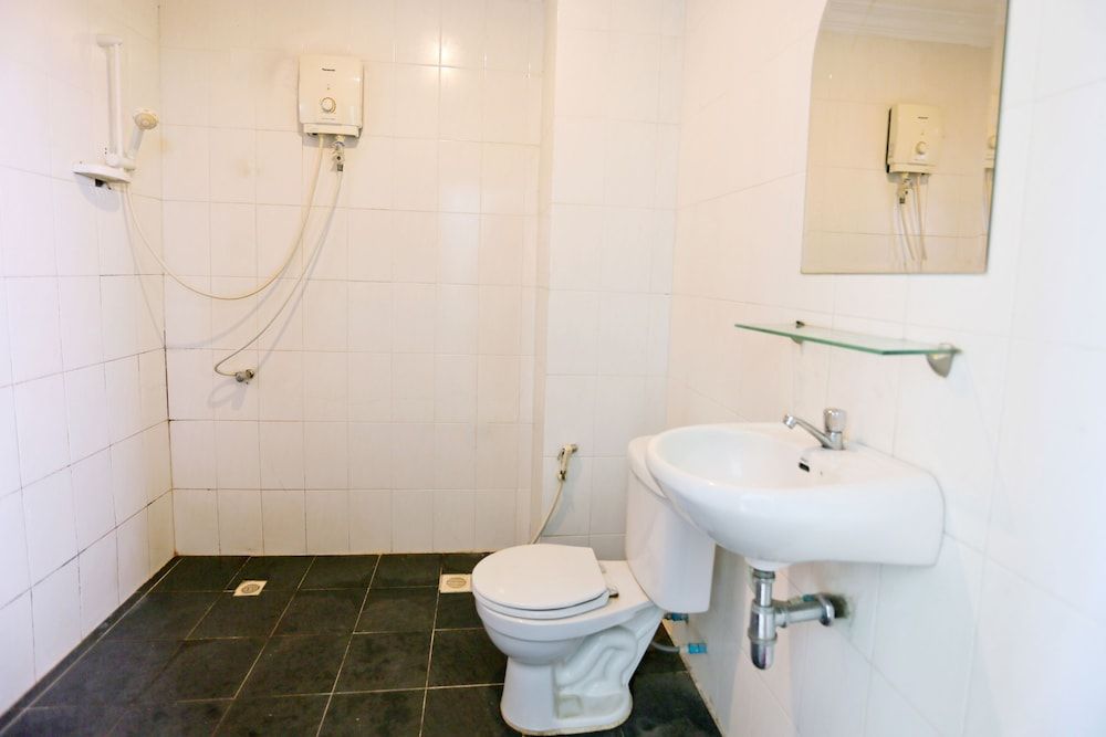 Hang Tep Hostel Shared Dormitory 5