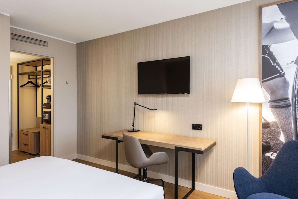 NH München Airport Standard Room 9