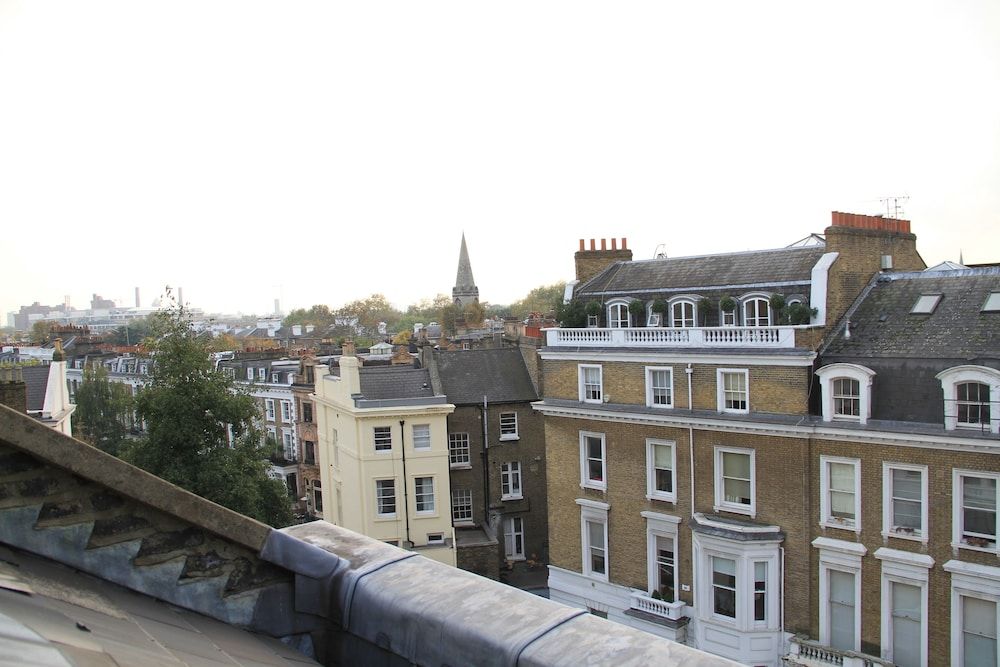 undefined Cranley Hotel London 7